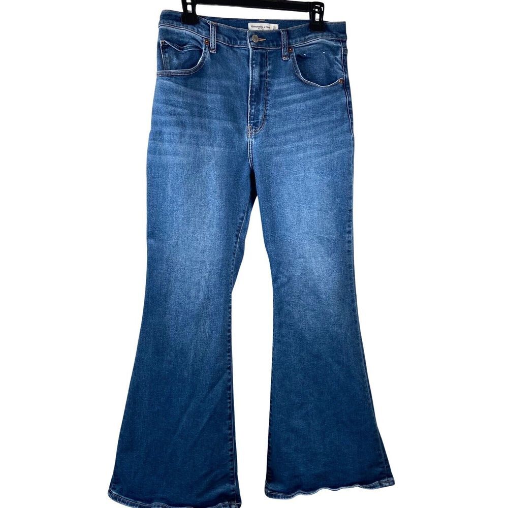 Abercrombie & Fitch Jeans The Flare Ultra High Rise Size 31/12 Stretch 30x30